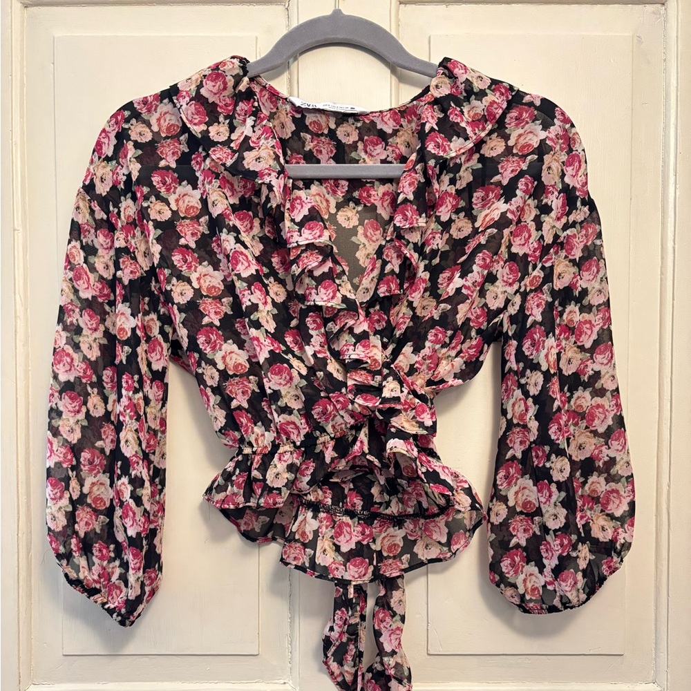 Zara Floral Wrap 3/4 Sleeve Ruffle Top, size S